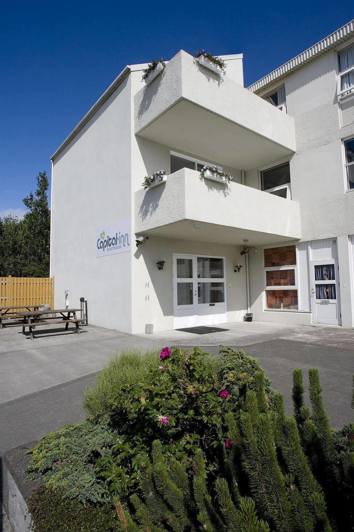 Capital-Inn Hostel Reykjavík Exterior photo